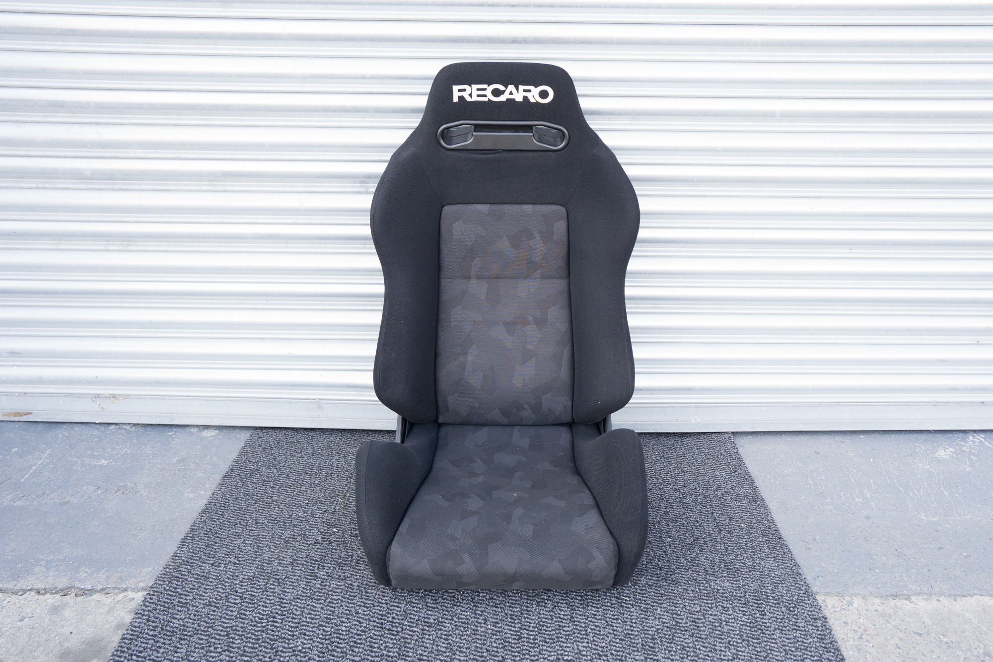 RECARO SR3 ARTISTA BLACK RECLINER RACING SEAT